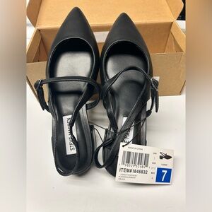 Steve Madden Black Christy Slingback- Ladies 7- NIB